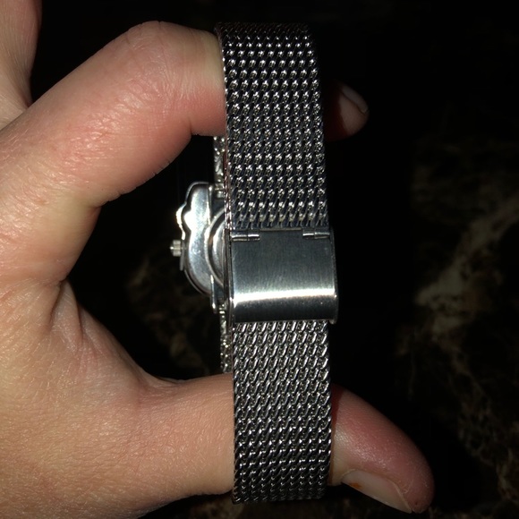 Hello Kitty watch - Picture 3 of 3